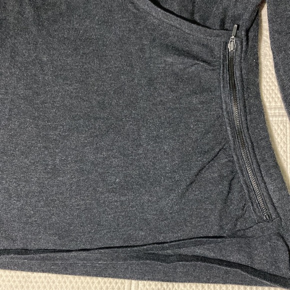 Reitmans cross over top with zipper detail lightweight sweater - Picture 2 of 7